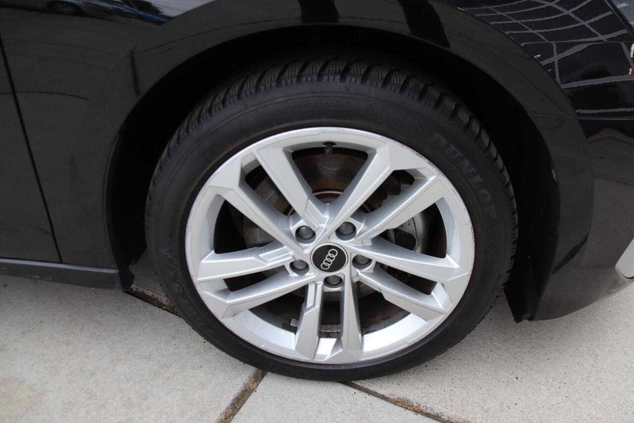 Audi A3 SPORTBACK 30 TFSI Business Ed. Pano, Viritueel, Clima, NL auto Aanbieding!