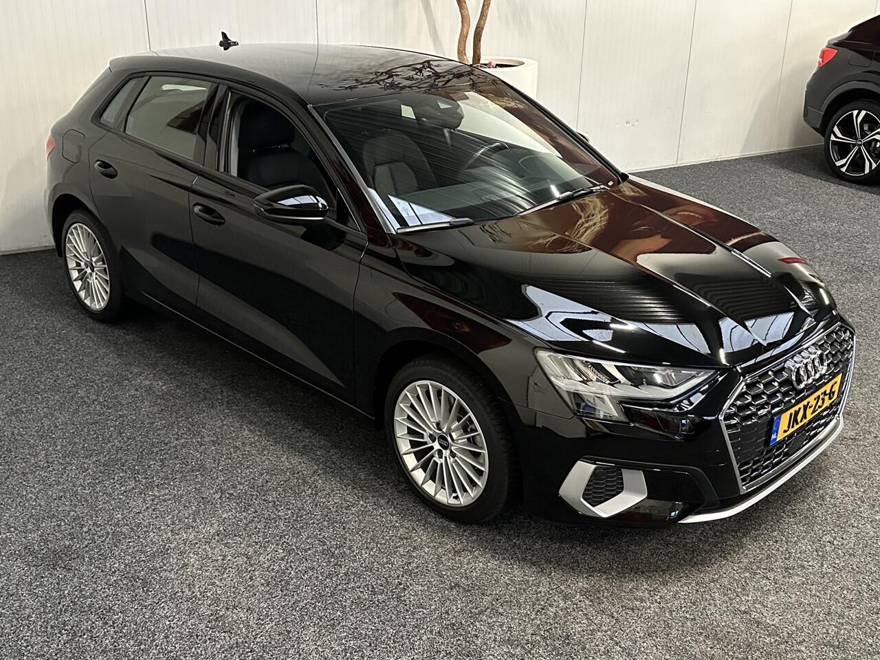 Audi A3 SPORTBACK 40 TFSI e EDITION PHEV AUTOMAAT NAVIGATIE CRUISE CONTROL CLIMATE CONTROL BLUETOOTH TELEFOON APPLE CARPLAY/ANDROID RIJSTROOKSENSOREN KEYLESS GO PDC ZEER MOOI !! 3010