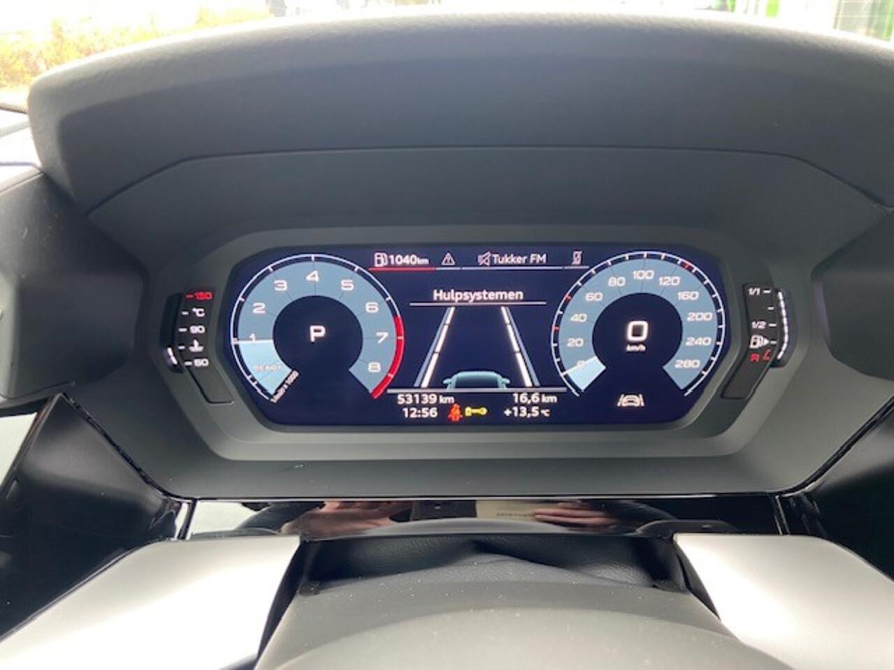 Audi A3 SPORTBACK 30 TFSI Pro Line / APP.Connect / Cruise control / Parkeerhulp achter