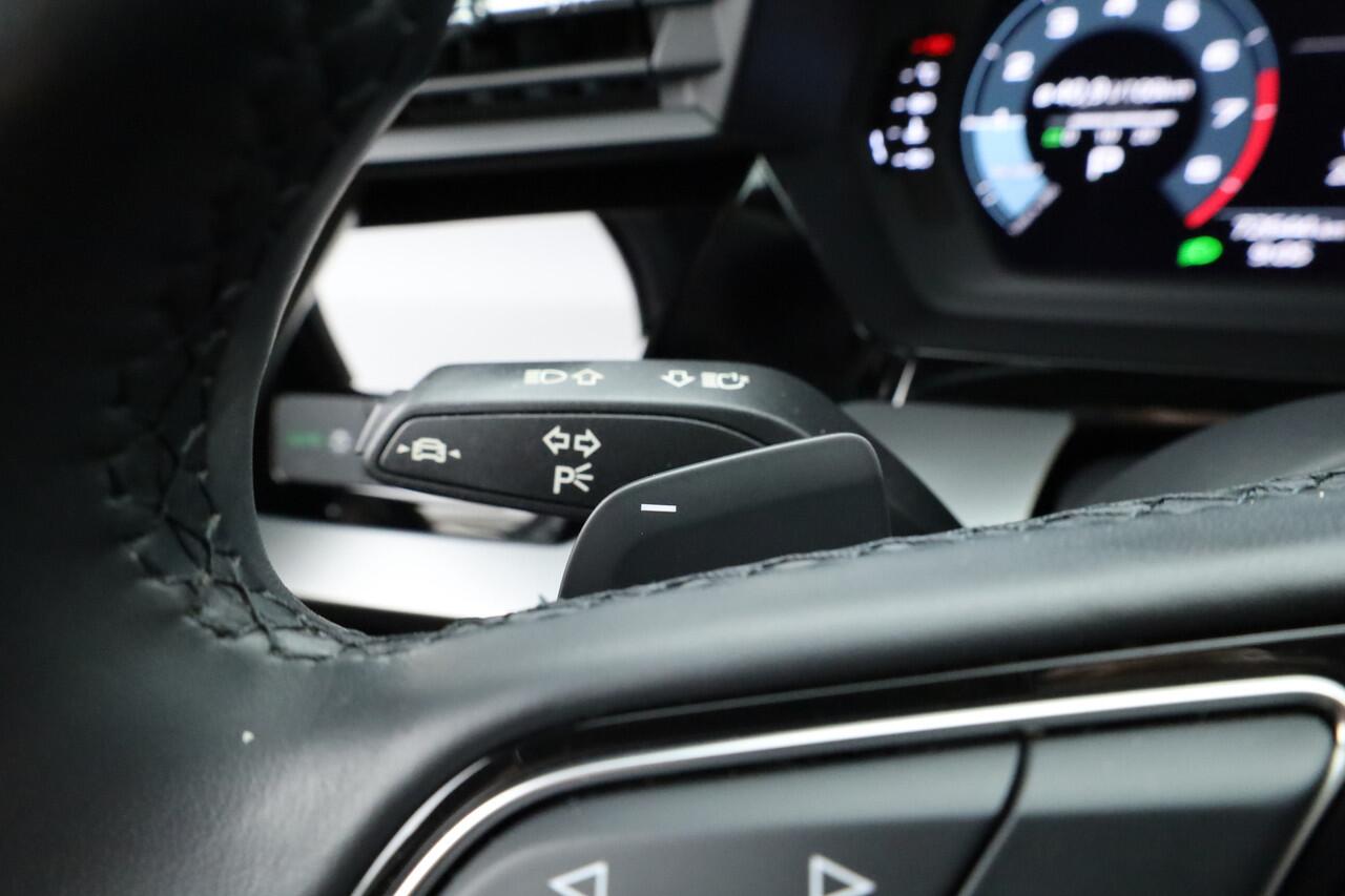 Audi A3 SPORTBACK 30 TFSI Pro Line | Facelift model | Camera | Keyless | Stoelverw. | Cruise | 18''