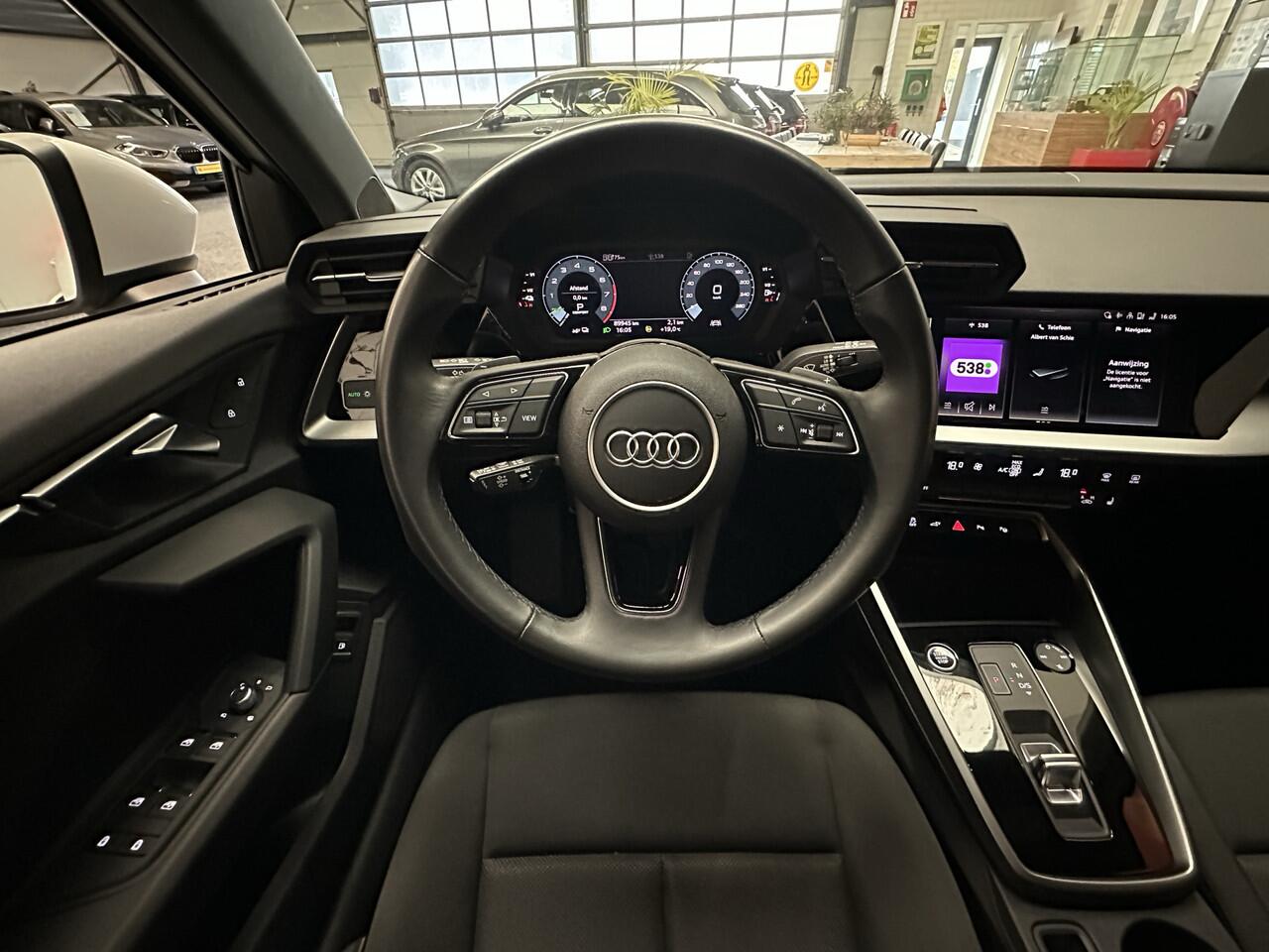Audi A3 SPORTBACK 40 TFSI e EDITION PHEV NAVIGATIE CRUISE CONTROL CLIMATE CONTROL BLUETOOTH TELEFOON APPLE CARPLAY/ANDROID RIJSTROOKSENSOREN KEYLESS GO PDC ZEER MOOI !! 3010