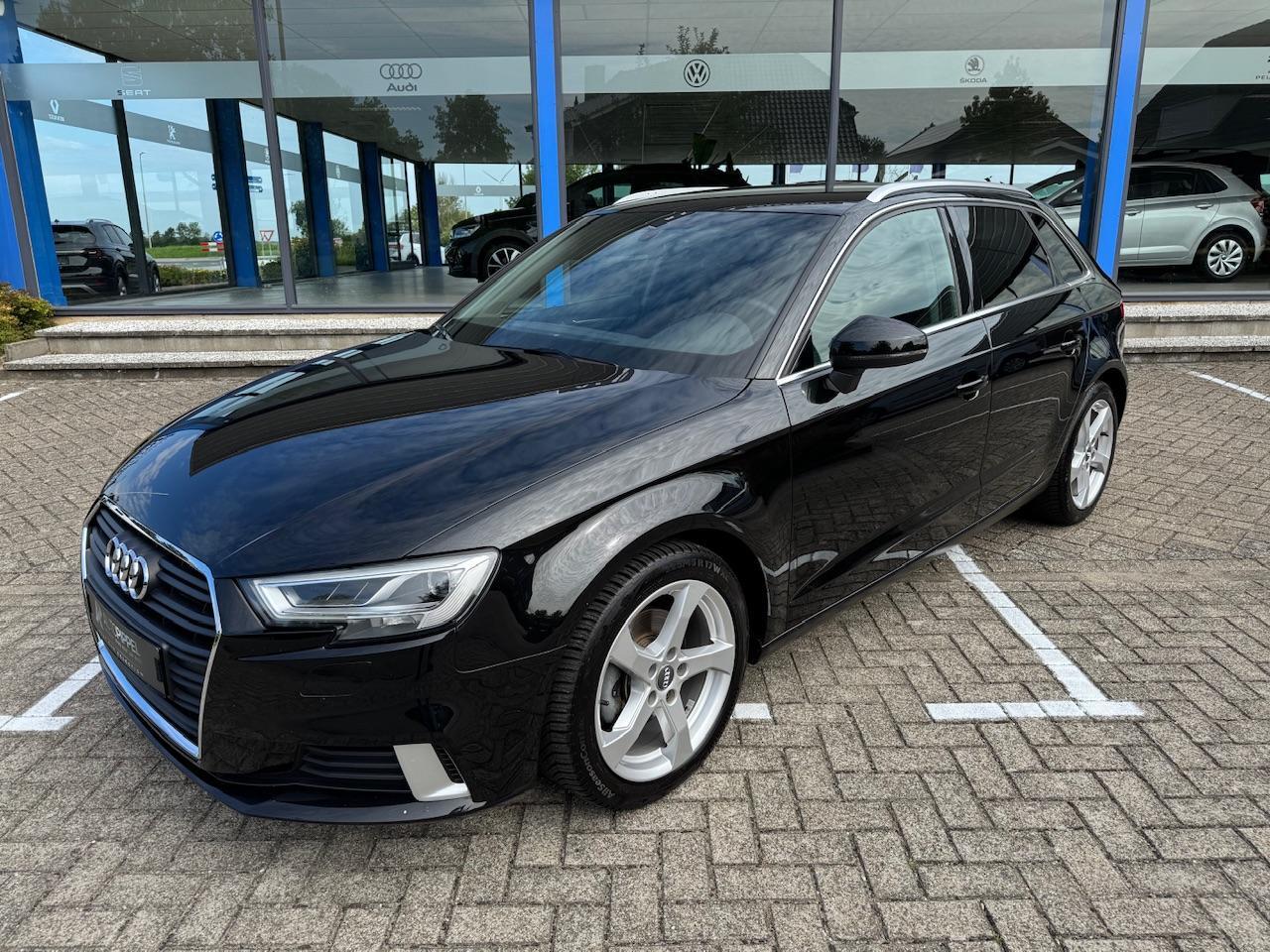 Audi A3 SPORTBACK 35 TFSI CoD Sport | Xenon | S-tronic | Navi | DAB