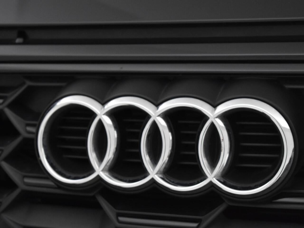 Audi A3 SPORTBACK 45 TFSIe 245pk S-Tronic S Edition Competition · Apple/Android Car Play · Navi · P-Sensoren · Stoelverwarming · Trekhaak · 17'' Inch · Garantie t/m 05-01-2028 of 100.000km