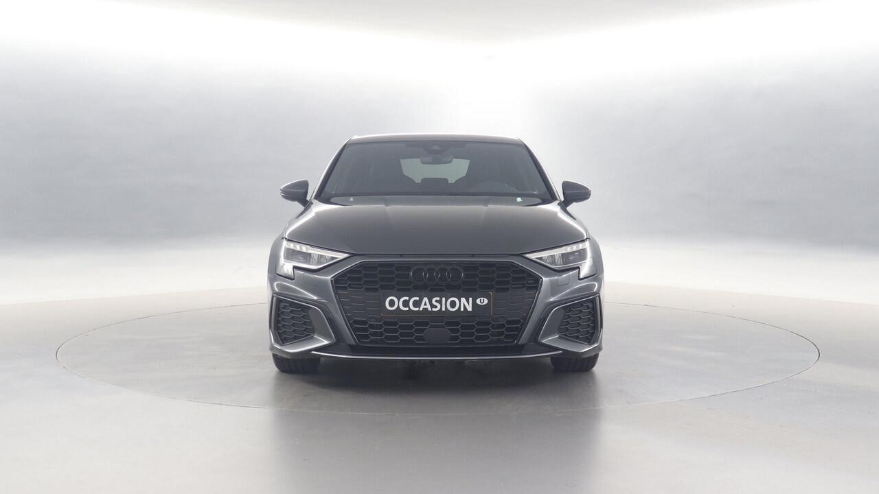 Audi A3 SPORTBACK 35 TFSI 150pk S-Line edition S-Tronic / Navigatie / Adaptive Cruise Control / Parkeersensoren
