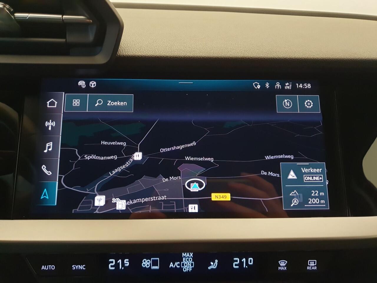 Audi A3 SPORTBACK 35 TFSI 150pk S-Line S-Tronic Virtual cockpit, Cruise control, App connect