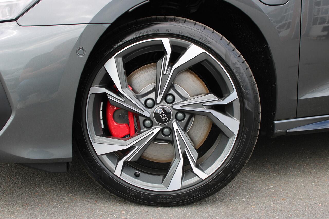 Audi A3 SPORTBACK 45 TFSI e 272PK S Competition |PANO-DAK|ELEK-STOEL|MATRIX-LED|ELEK-ACHTERKLEP|