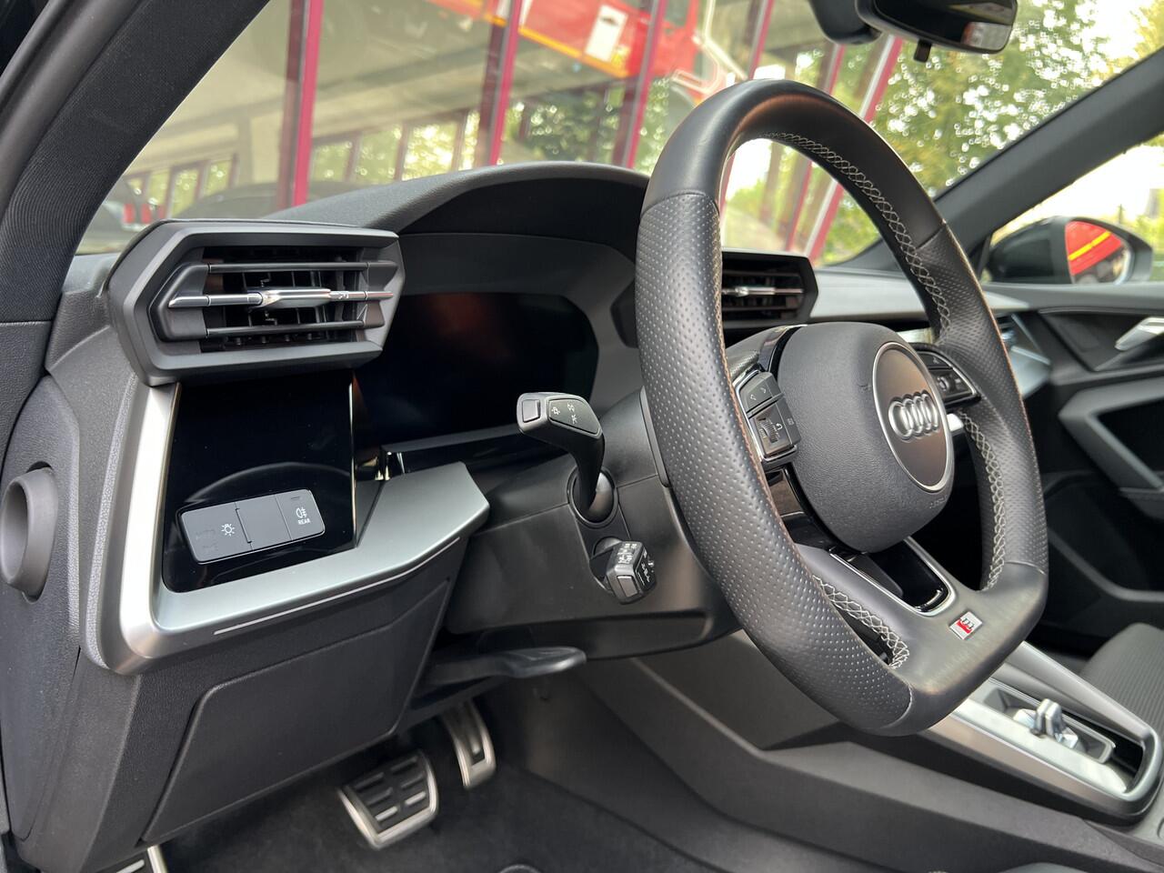 Audi A3 SPORTBACK 45 TFSI e S edition Competition | 3x S-line | Navi | Stoelverwaming |