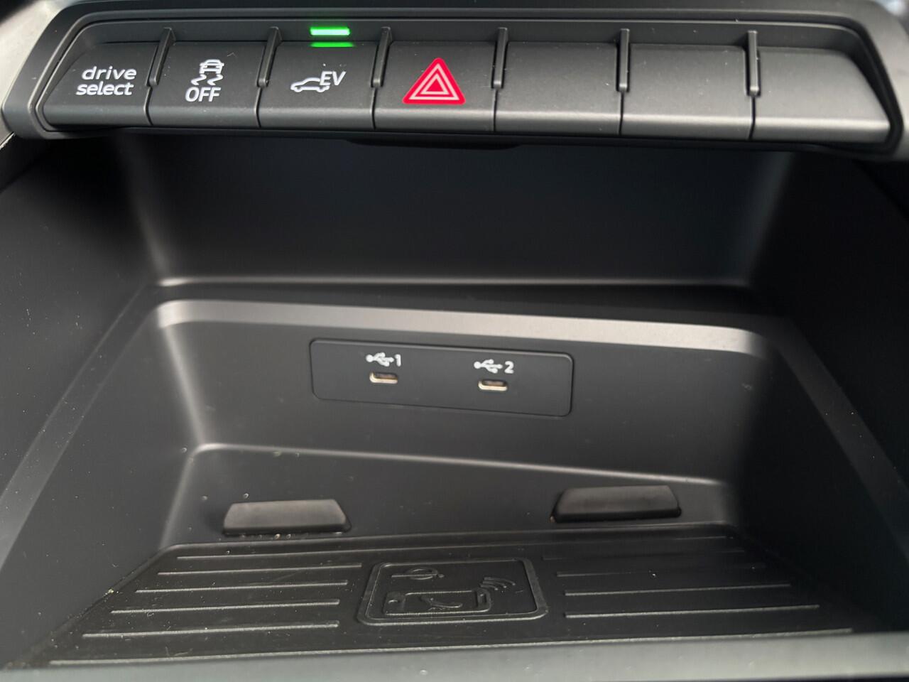 Audi A3 SPORTBACK 40 TFSI e-tron S-line Carbon B&O Pano