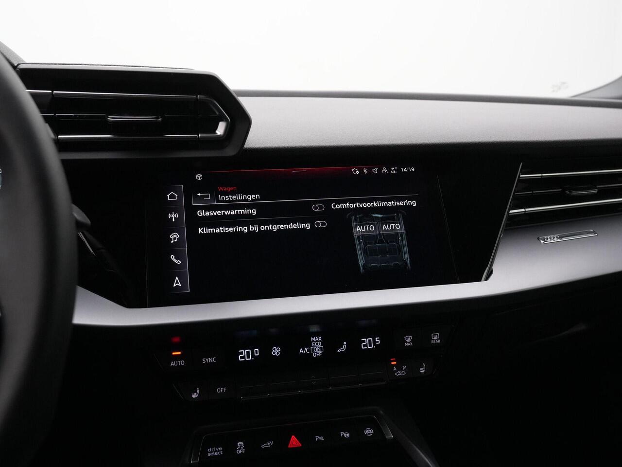 Audi A3 SPORTBACK 40 TFSI e 204 pk S-tronic Advanced edition | Stoelverwarming | Navigatie | Parkeersensoren voor/achter