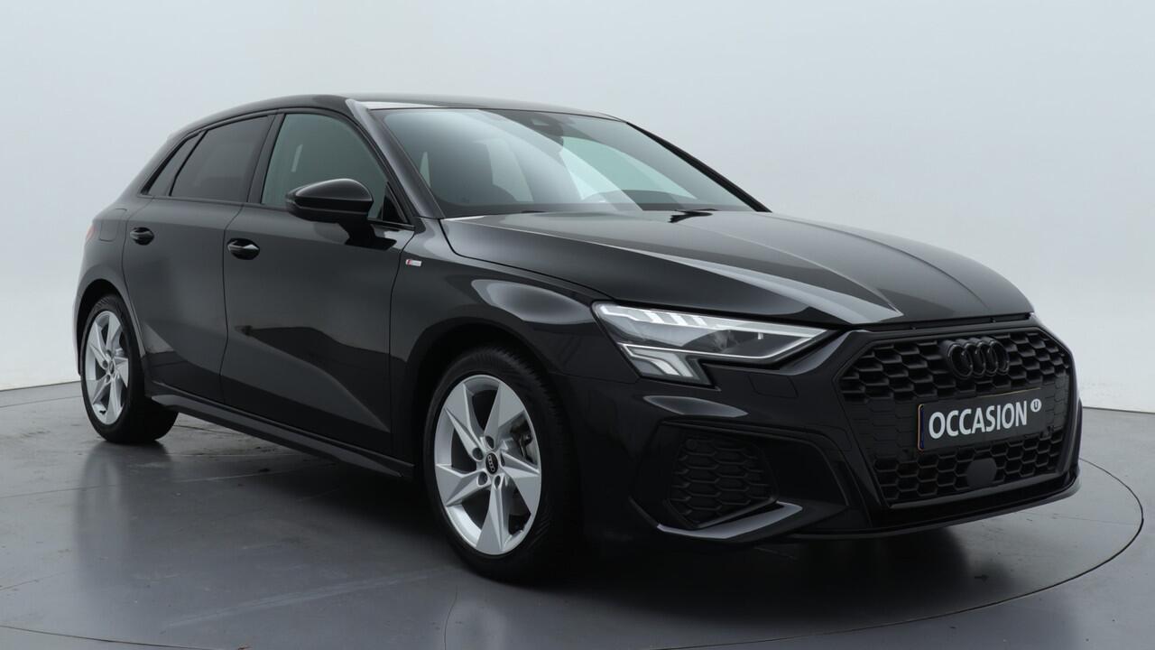 Audi A3 SPORTBACK 35 TFSI 150PK S edition | Audi Sound | Privacy glass | Zwart optiek | Carplay |