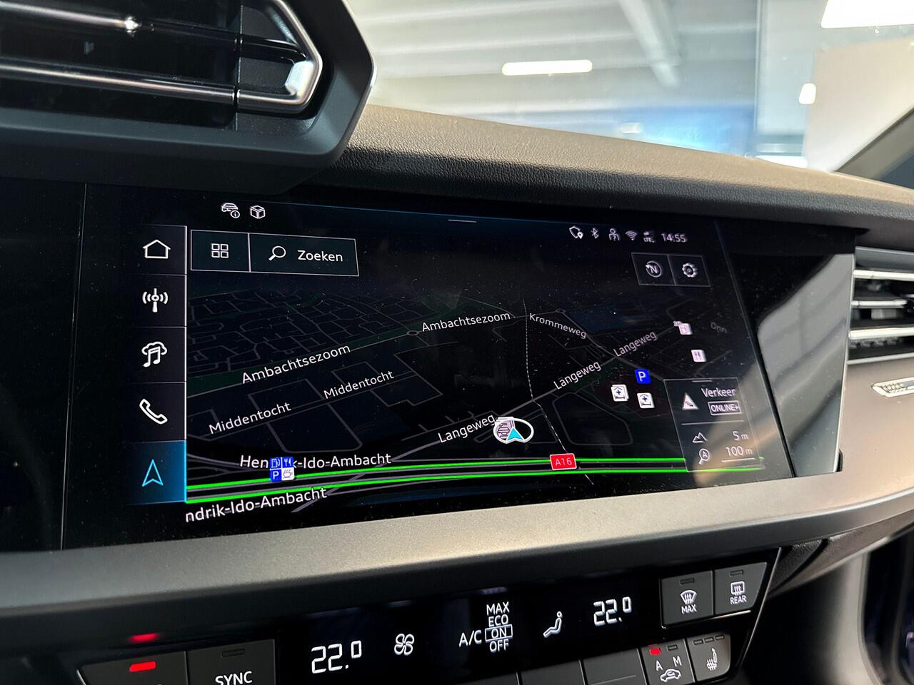 Audi A3 SPORTBACK 35 150pk TFSI S edition Stoelverwarming voorin | Sportstoelen zwarte stof | Parkeersensoren | Achteruitrijcamera