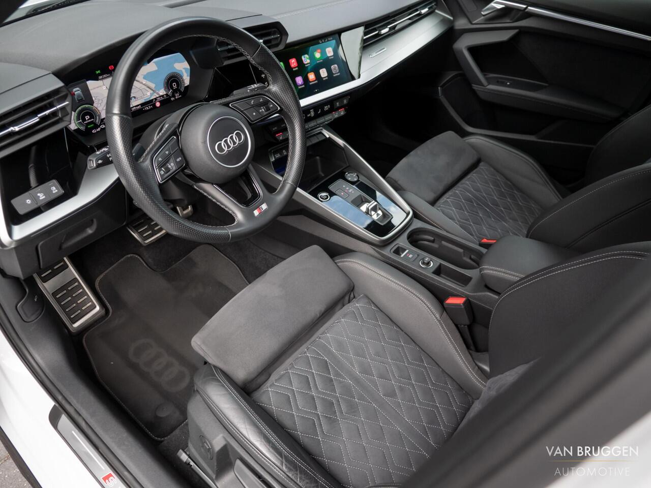 Audi A3 SPORTBACK 45 TFSI e S-Line Pano RS-Stoelen B&O Sfeer S3 BTW ACC Camera