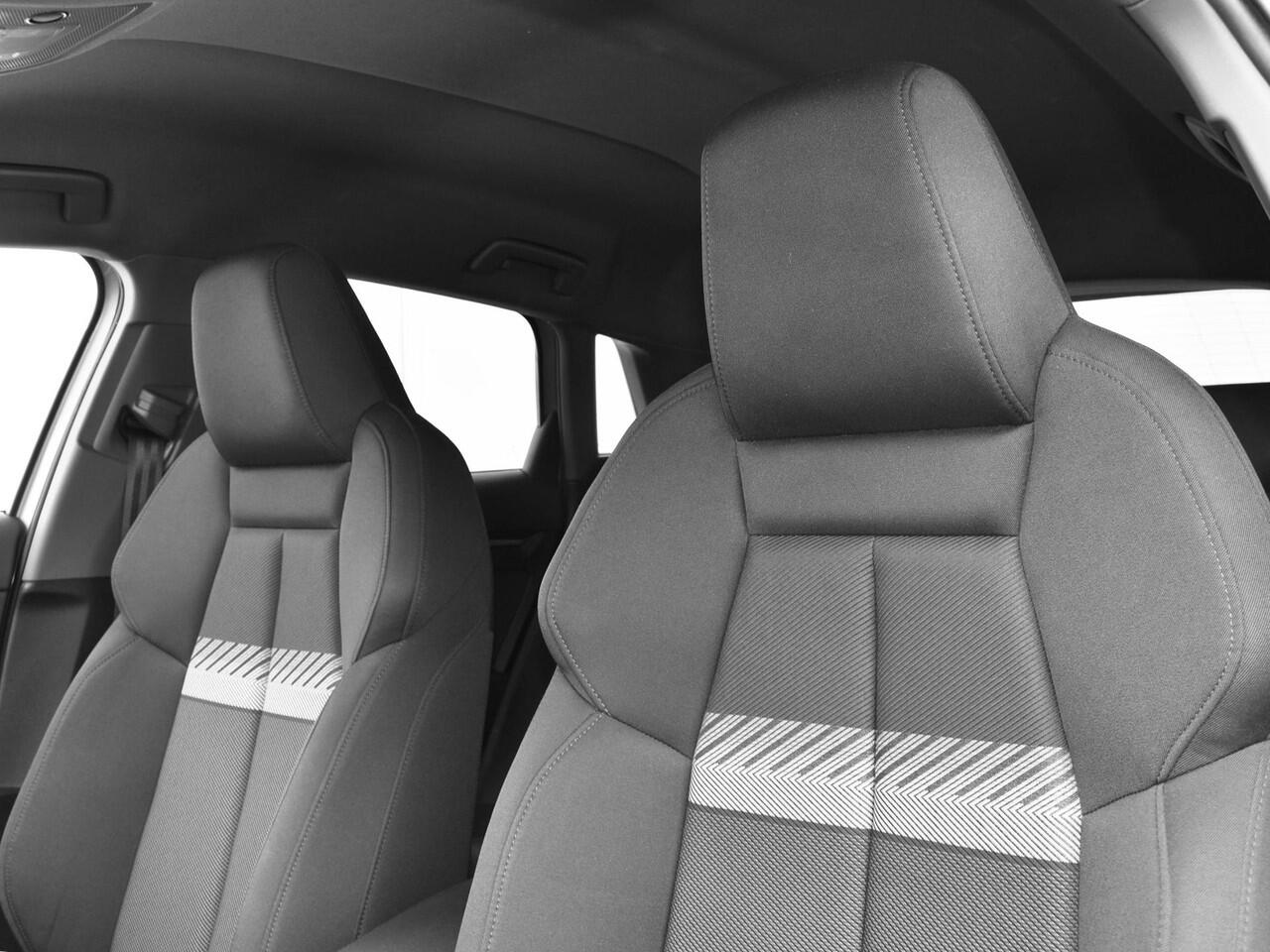 Audi A3 SPORTBACK 30 TFSI 110pk S-tronic Advanced edition · Apple/Android Car Play · Navigatie · P-Sensoren · Getint Glas · Parkeer Assistent · 17'' Inch · Garantie t/m 18-01-2027 of 100.000km