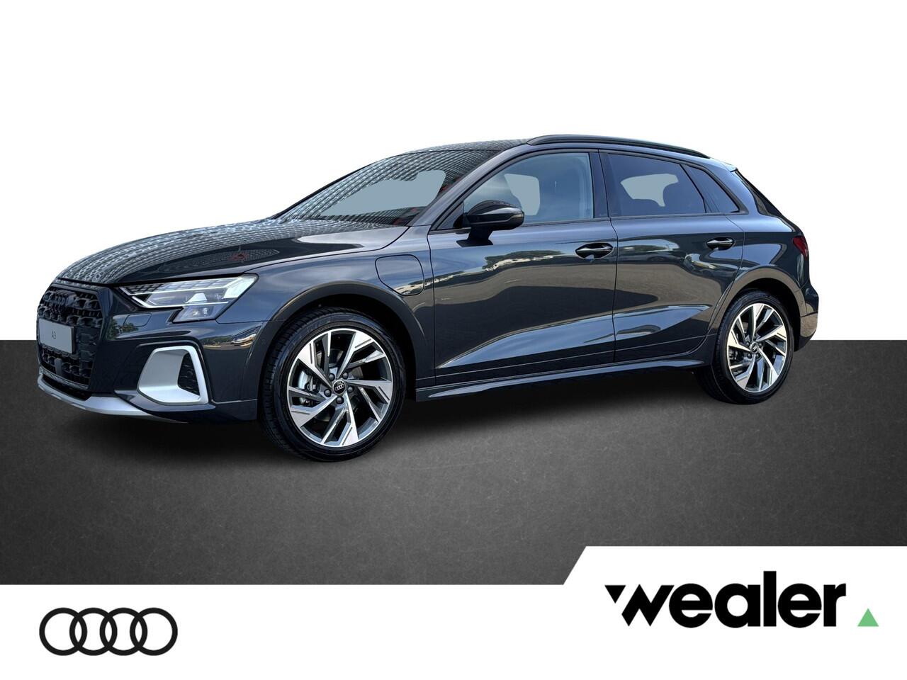 Audi A3 SPORTBACK allstreet 40 TFSI e Advanced edition 204 pk S-tronic | Comfortpakket plus | 18" Velgen lichtmetaal | Ambient Light