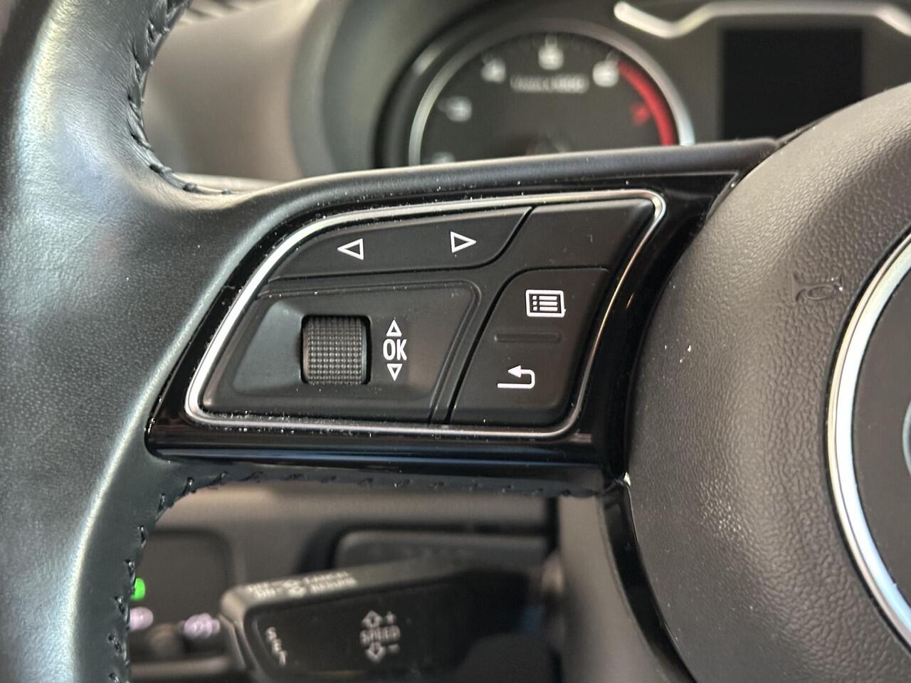 Audi A3 SPORTBACK 35 TFSI CoD Advance Sport | NAVIGATIE | STOELVERWARMING | PARKEERSENSOREN ACHTER