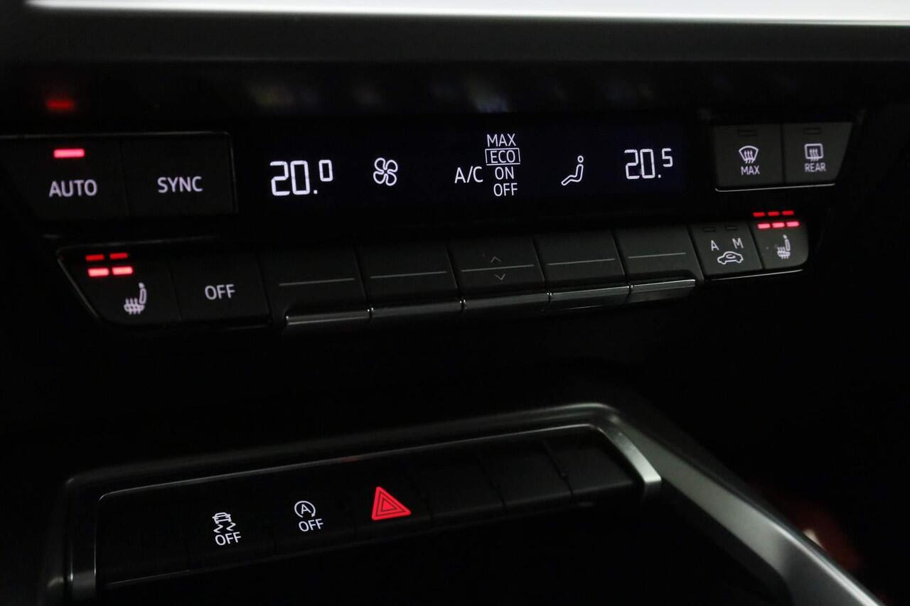 Audi A3 SPORTBACK 35 TFSI 150 pk S-tronic Advanced edition / S-Line | Navigatie | Stoelverwarming | Parkeersensoren achter | Cruise Control