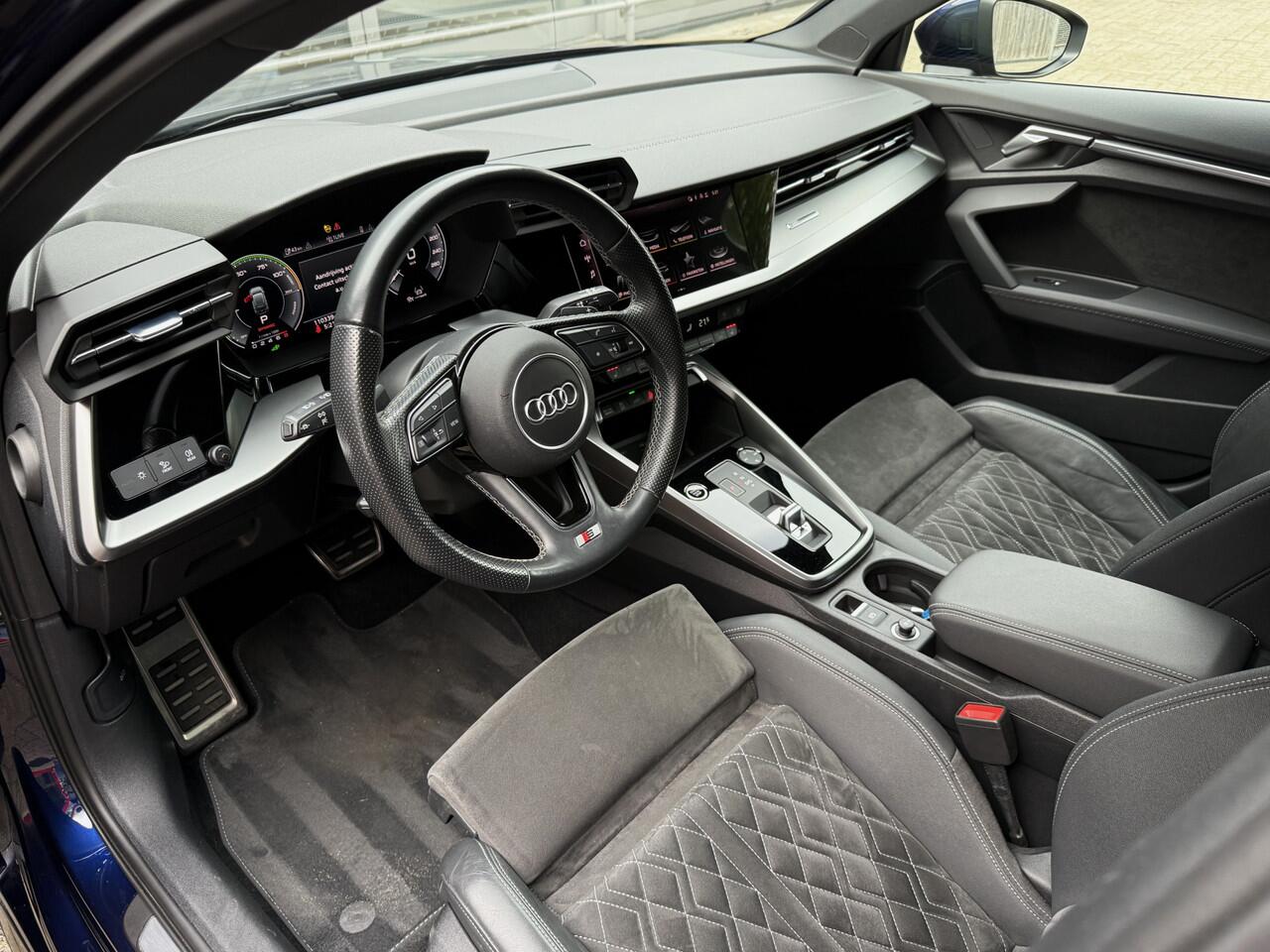 Audi A3 SPORTBACK 40 TFSI-e AUT. *!* 2x S-LINE *!* RADAR/ 19 INCH/ CAMERA/ SPORTSTOELEN/ CARPLAY *!*