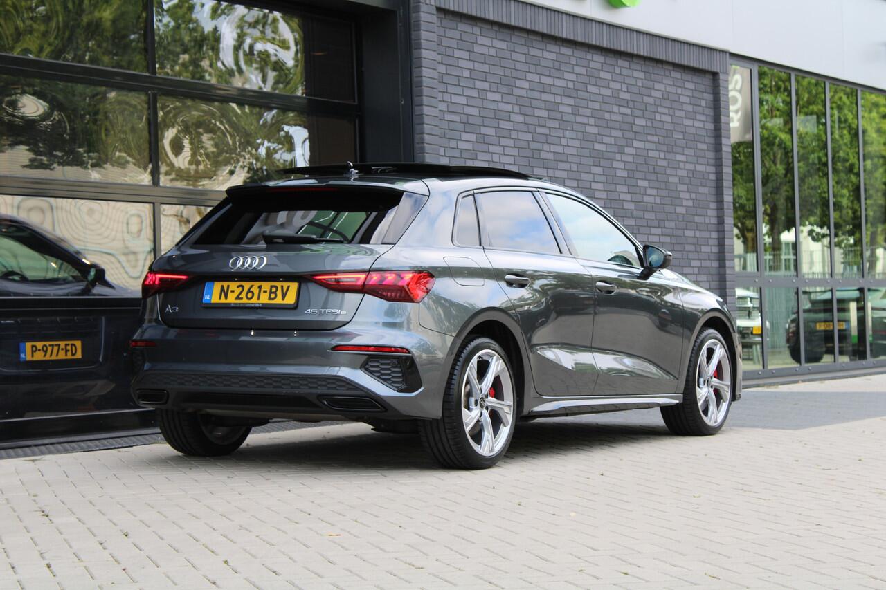 Audi A3 SPORTBACK 45 TFSI e S edition Competition | NAP | BTW | PANO | S-LINE | CARPLAY |