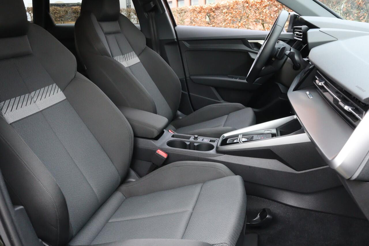 Audi A3 SPORTBACK 35 TFSI S-Tronic Pro Line Sport Virtual Cockpit Plus/Navi Plus/Keyless/LED/Winterpakket/DAB/17"