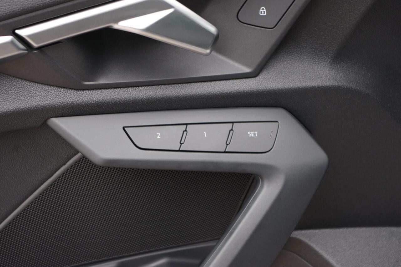 Audi A3 SPORTBACK 45 TFSI e S-Line Edition Competition 245 PK PHEV, Matrix-LED, B&O Sound, Memory