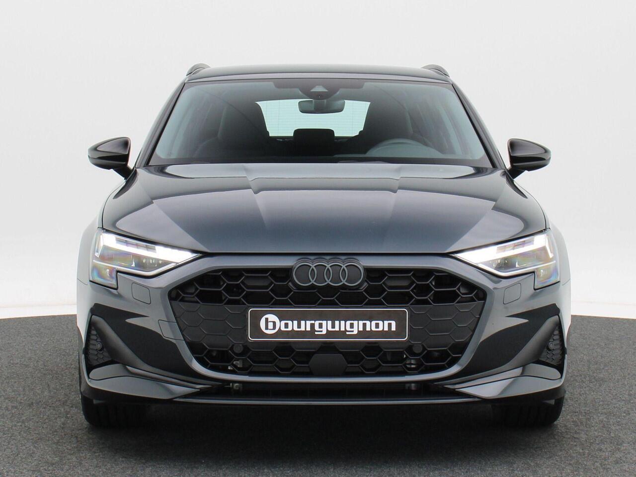 Audi A3 SPORTBACK Advanced edition 40 TFSI e | 204 PK | Zwart optiek | 17 inch velgen | Achteruitrij camera | Stoel. verwarm. | Audi drive select |