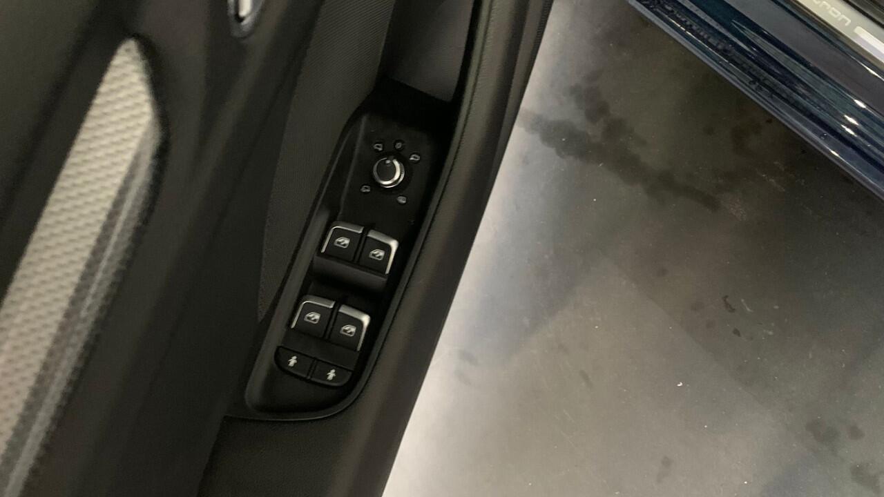 Audi A3 SPORTBACK 30 TFSI Advance Sport