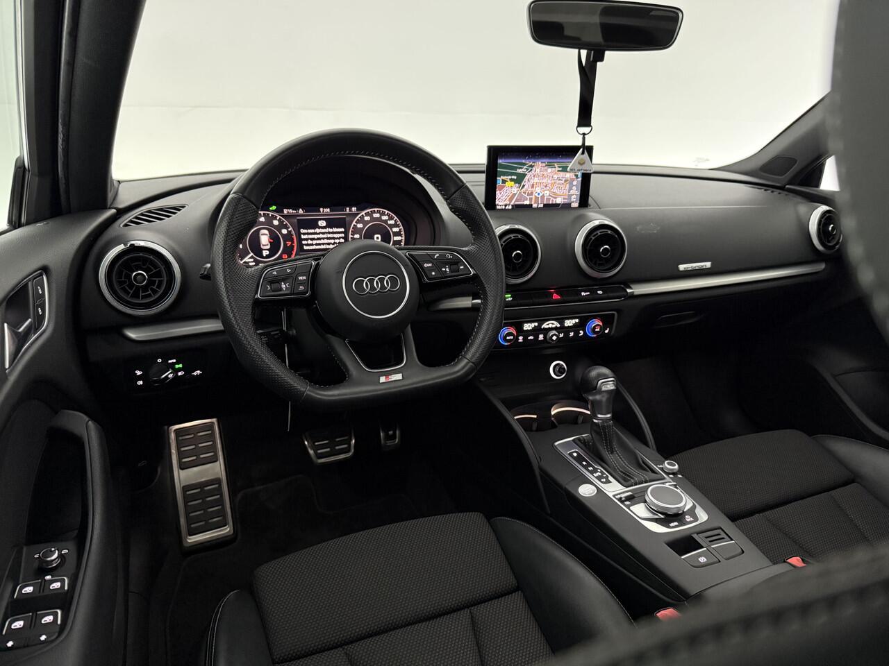 Audi A3 SPORTBACK 40 e-tron 225PK S-line | Pano | Virtual | LED | Carplay | Adaptive Cruise | Stoelverw. l NAP