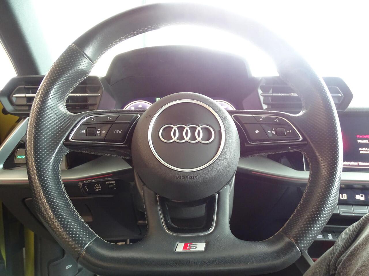 Audi A3 SPORTBACK competition 40 tfsi E-TRON|RS3 STOELEN|NAVIGATIE|LED MATRIX KOPLAMPE/ACHTERLICHTEN|19 INCH VELGEN|BANG & OLUFSEN|STOELVERWARMING|3X S-LINE