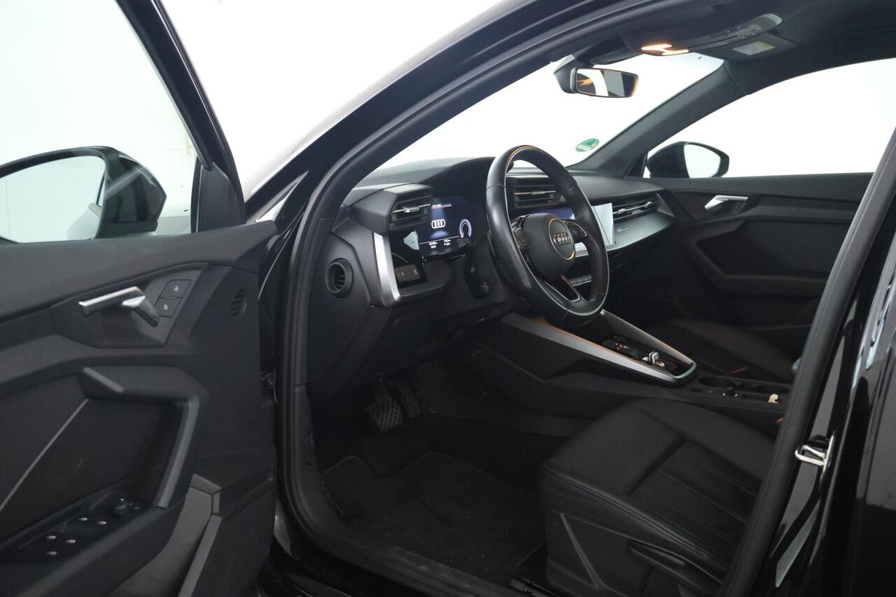 Audi A3 SPORTBACK 30 TDI S edition Automaat, Virtual, Volleder,