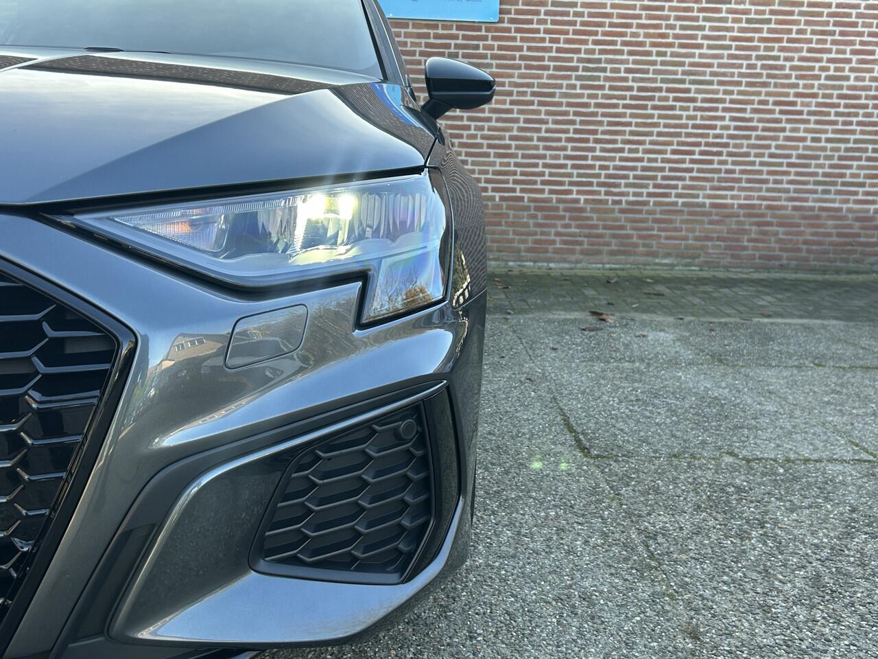 Audi A3 SPORTBACK 40 TFSI quattro 2xS-Line Automaat