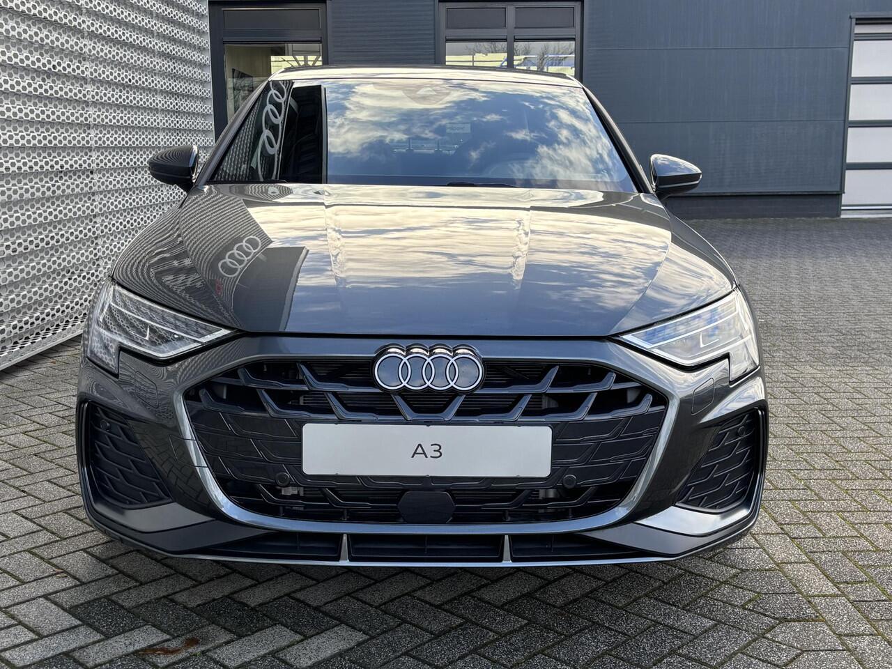 Audi A3 SPORTBACK 40 TFSI e S edition 204 pk S-tronic | Stoelverwarming | Adaptive Cruise Control | Achteruitrijcamera