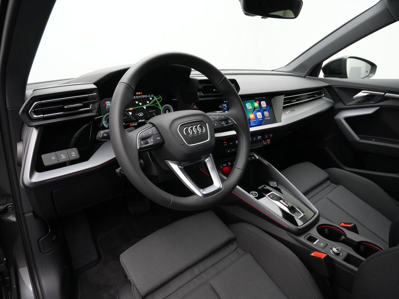 Audi A3 SPORTBACK 45 TFSI e 272 pk S-tronic S-Line | Elektr. verstelbare stoel | Achteruitrijcamera | Stoelverwarming | Adaptive Cruise | Navigatie