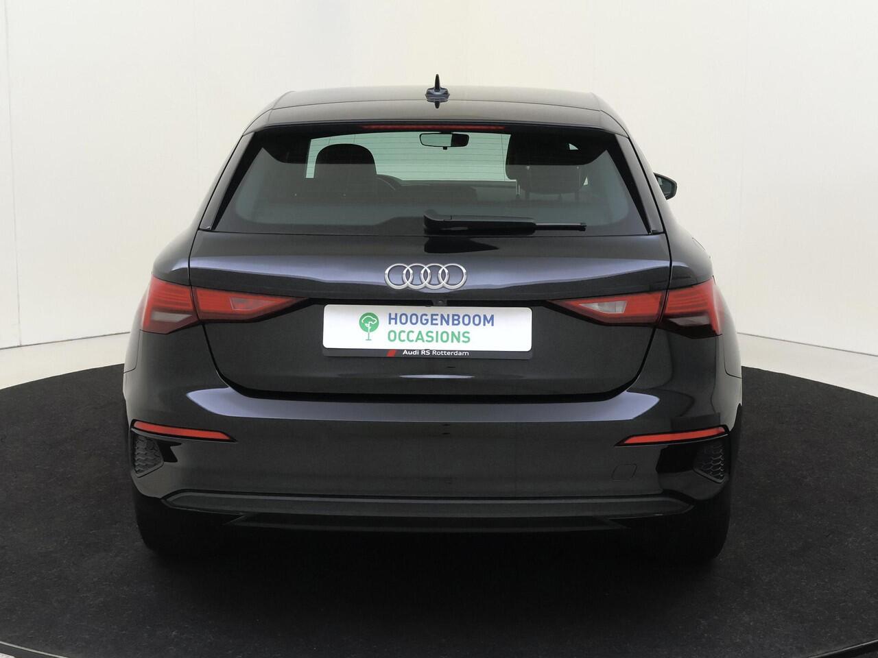 Audi A3 SPORTBACK 40 TFSI e Advanced edition | Parkeerassistent | Virtual cockpit Plus | Achteruitrijcamera | Stoelverwarming | Lederen bekleding | Navigatie Plus | CarPlay |