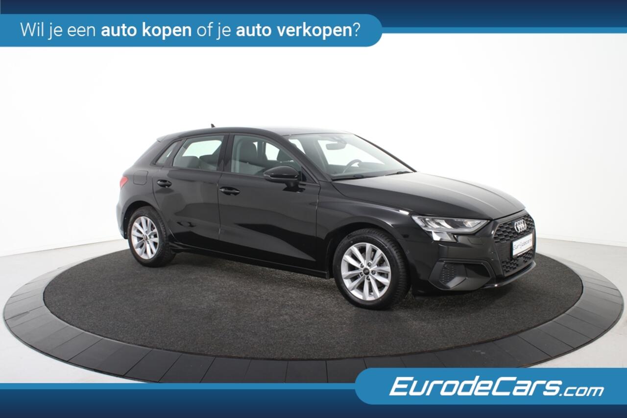 Audi A3 SPORTBACK 30 TFSI *1ste Eigenaar*Navigatie*Stoelverwarming*Keyless*