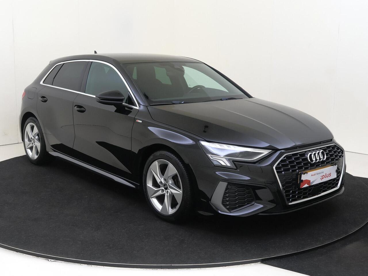 Audi A3 SPORTBACK 30 TFSI S edition | Full LED verlichting | Virtual cockpit Plus | S-line interieur | Navigatie Plus | CarPlay | Draadloze telefoonlader |