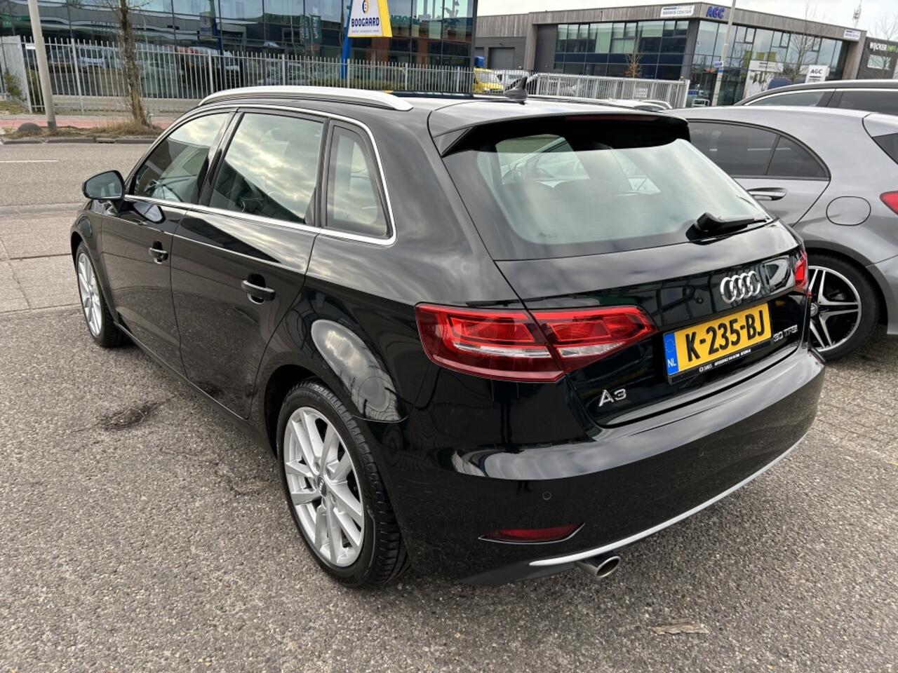 Audi A3 SPORTBACK 30 TFSI Advance Sport