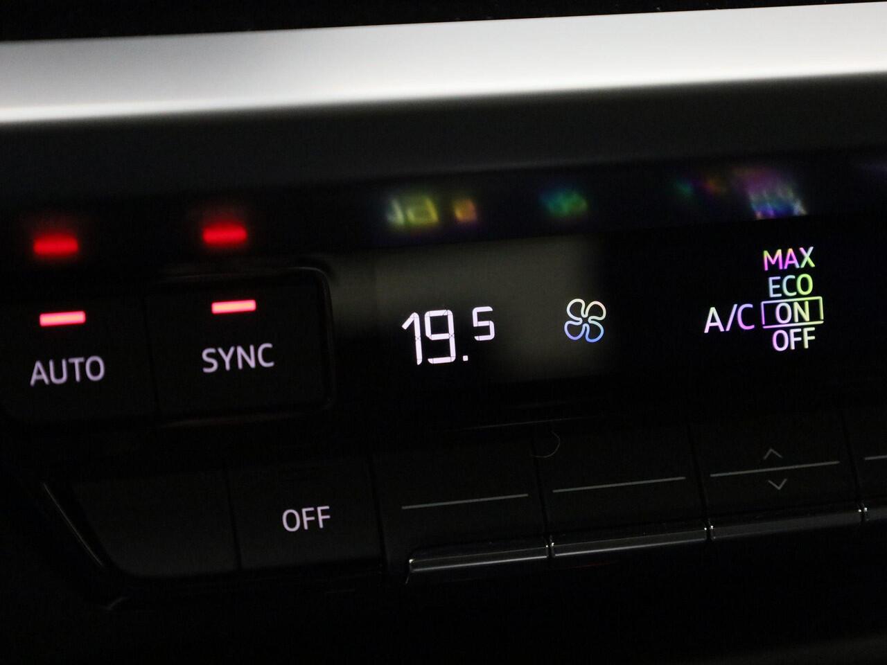 Audi A3 SPORTBACK 30 TFSI/110PK Advanced edition · Navigatie · Parkeersensoren · Apple/Android Car Play · Garantie t/m 21-02-2028 of 100000km.