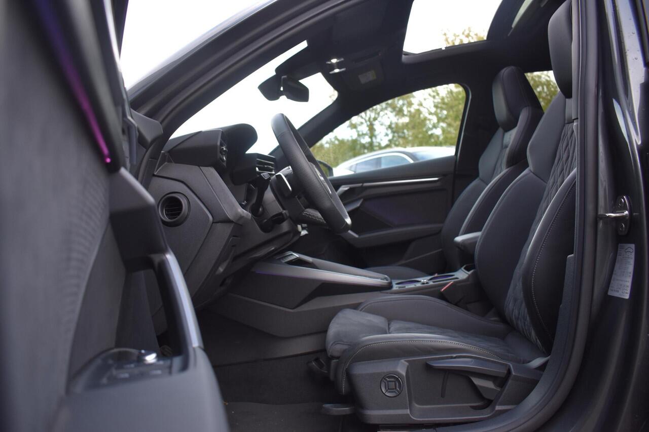 Audi A3 SPORTBACK 35 TFSI S edition S-Line Pano Lane Kuip ACC Camera