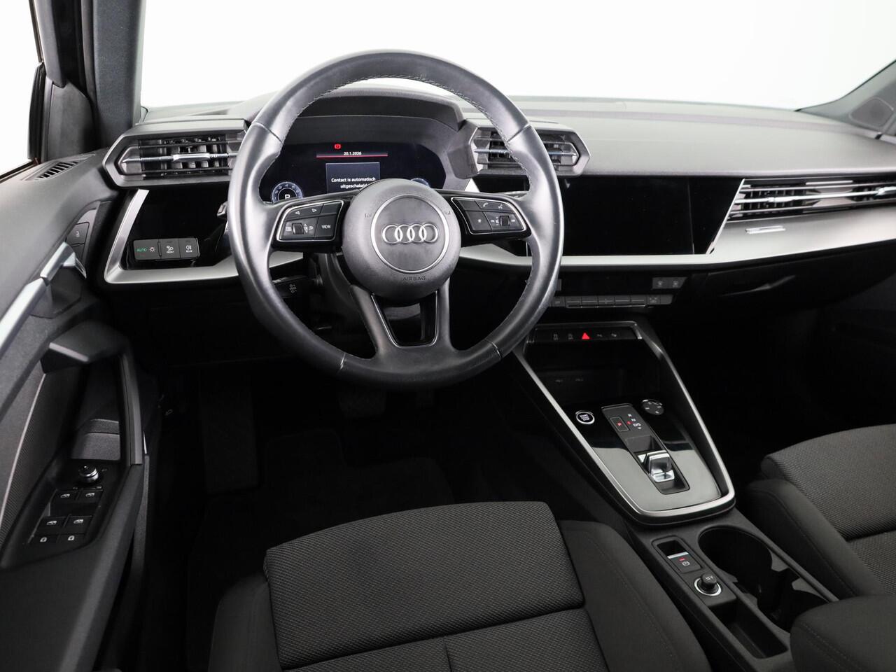 Audi A3 SPORTBACK 35 TFSI Business edition 150 pk s-tronic | Navigatie | Parkeersensoren (Park assist) | B&O Soundsystem | Autom. airco |