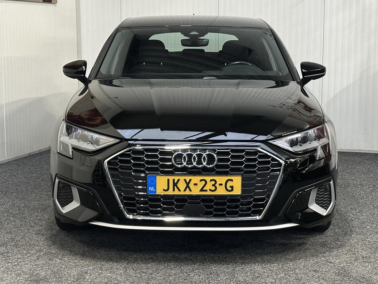 Audi A3 SPORTBACK 40 TFSI e EDITION PHEV AUTOMAAT NAVIGATIE CRUISE CONTROL CLIMATE CONTROL BLUETOOTH TELEFOON APPLE CARPLAY/ANDROID RIJSTROOKSENSOREN KEYLESS GO PDC ZEER MOOI !! 3010