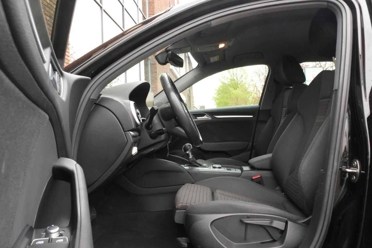 Audi A3 SPORTBACK 40 TFSI quattro Advance Sport Carplay, Trekhaak