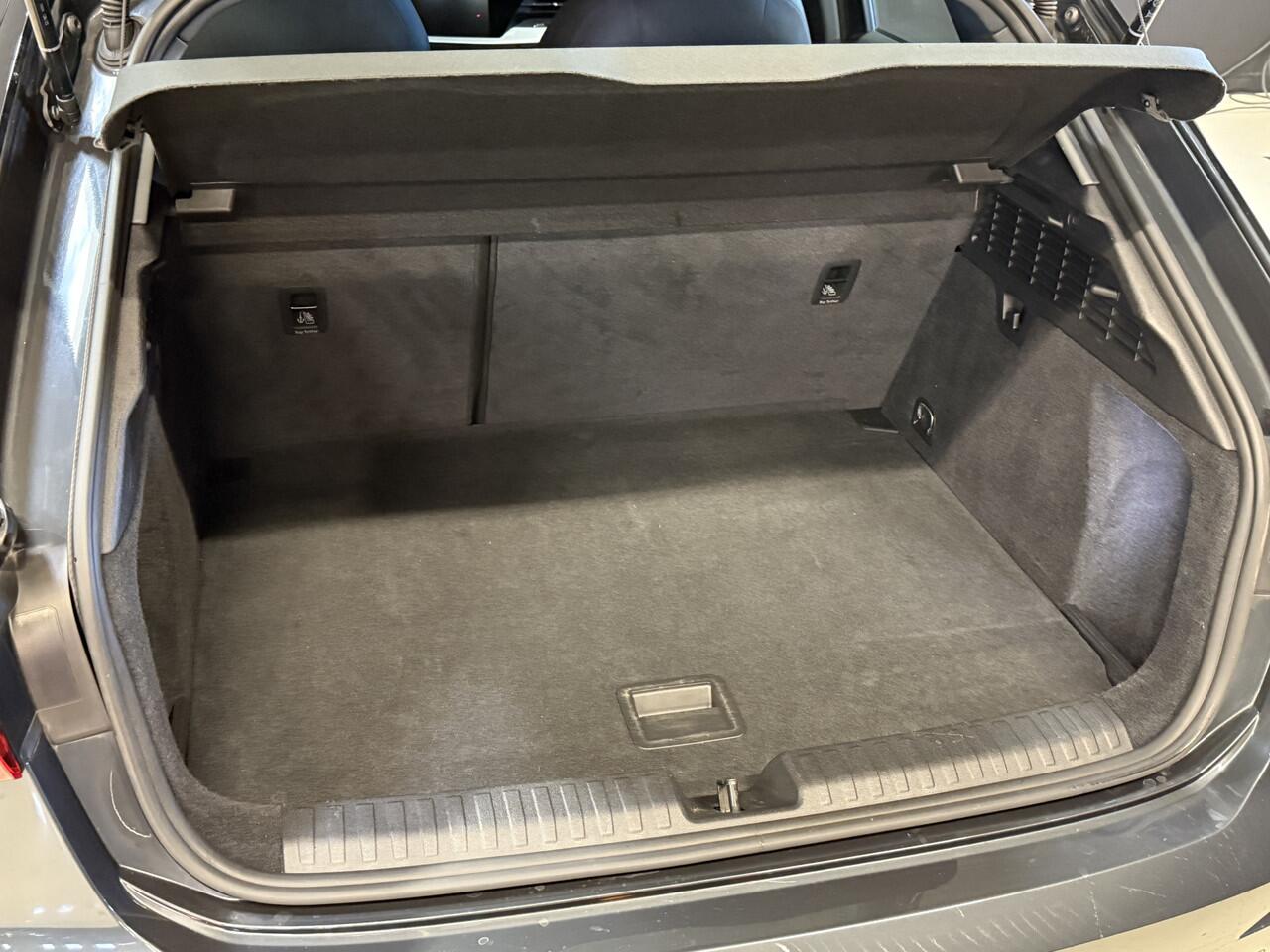 Audi A3 SPORTBACK 35 TFSI Advanced edition | B&O | Full LED | Stoelverwarming