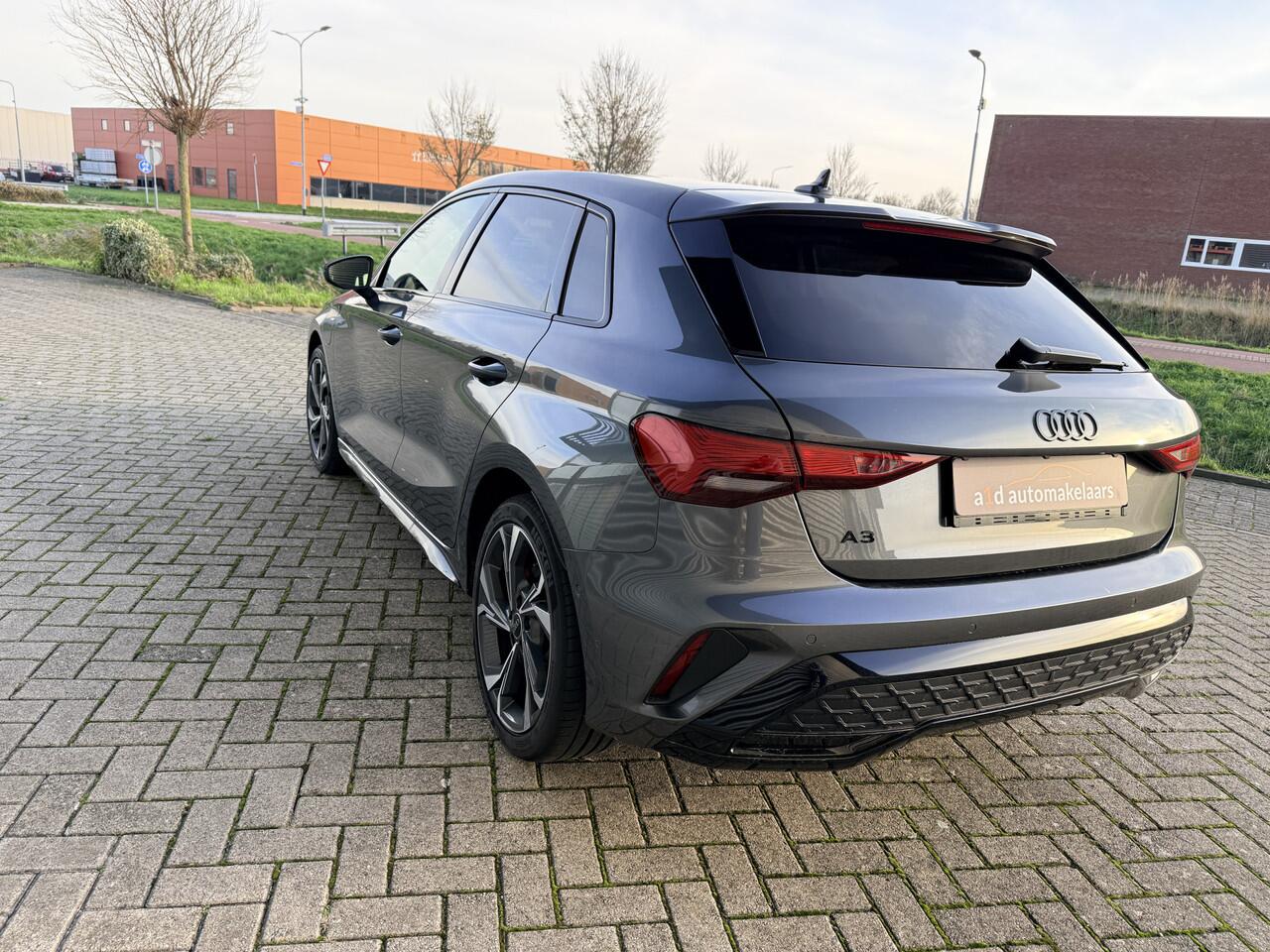 Audi A3 SPORTBACK 45 TFSI e S edition Competition 200kW Automaat Topmodel 45 TFSI e plug in hybride 200 kW S-line