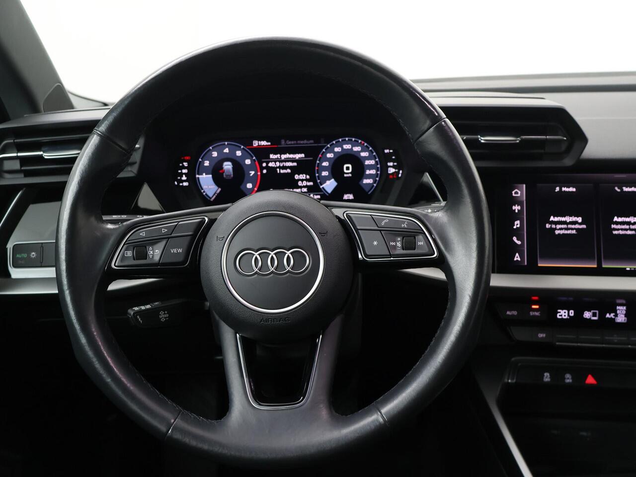 Audi A3 SPORTBACK 30 TFSI Pro Line | 110 PK | LED verlichting | Cruise control | Apple Carplay/Android Auto |