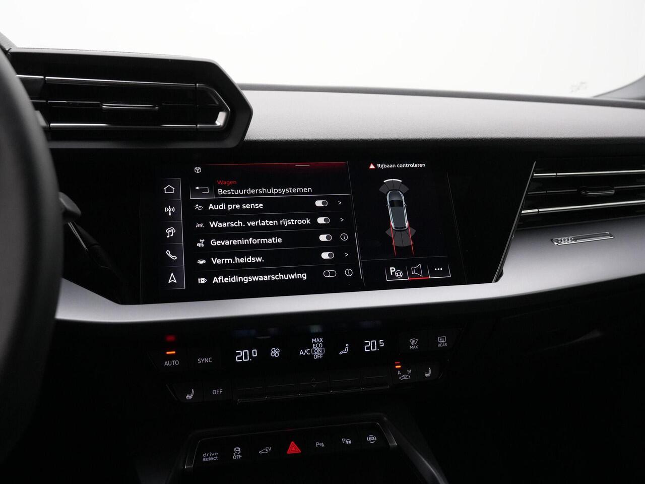 Audi A3 SPORTBACK 40 TFSI e 204 pk S-tronic Advanced edition | Stoelverwarming | Navigatie | Parkeersensoren voor/achter