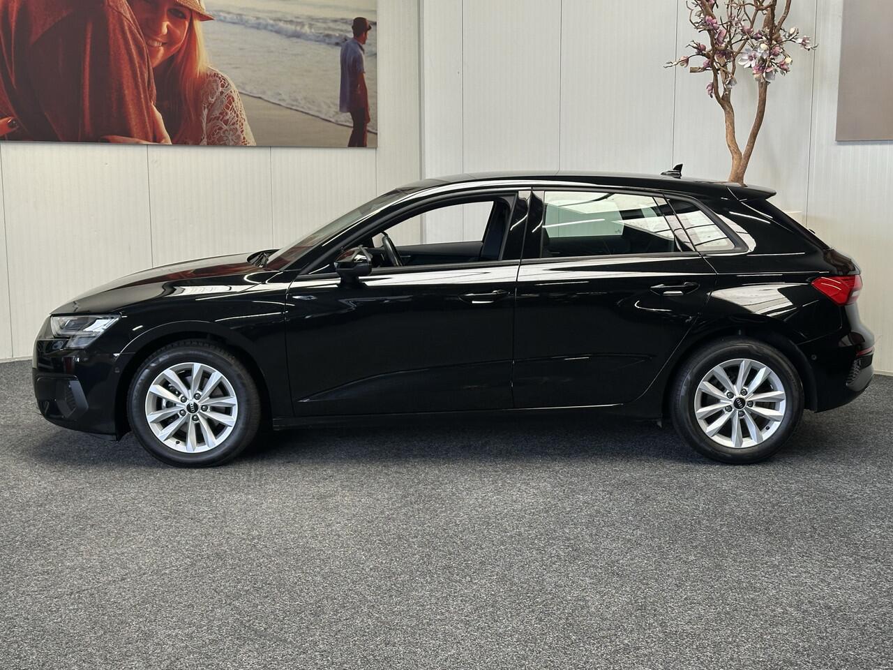 Audi A3 SPORTBACK 30 TFSI PRO LINE MILD HYBRIDE NAVIGATIE CRUISE CONTROL CLIMATE CONTROL BLUETOOTH TELEFOON APPLE CARPLAY/ANDROID RIJSTROOKSENSOREN KEYLESS GO PDC ZEER MOOI 3010