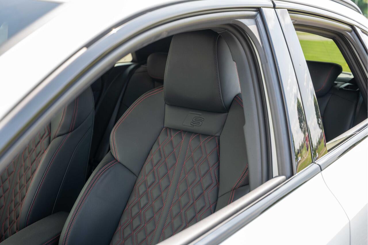 Audi A3 SPORTBACK 35 TFSI S-Line / Dynamic package / Matrix LED