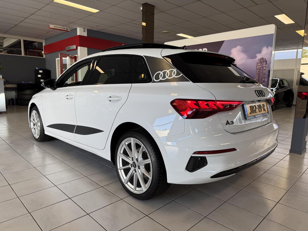 Audi A3 SPORTBACK 40 TFSI PHEV ADVANCED*LM18*NAVI*MATRIX*PANO*TREKH*