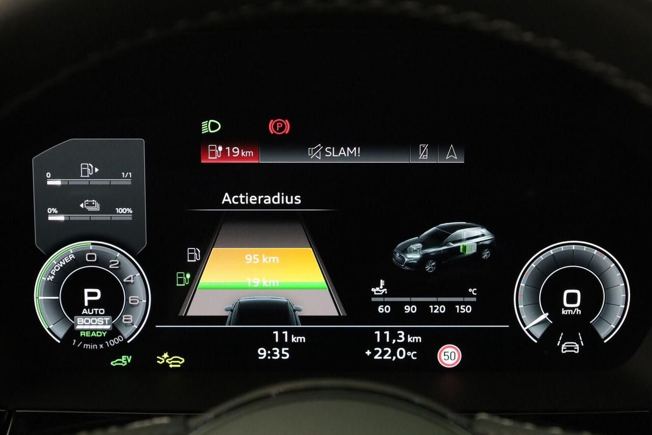 Audi A3 SPORTBACK S edition Competition 45 TFSI e 272 pk | 19 inch | Achteruitrijcamera | Sfeerverlichting | Stoelverwarming | Standkachel | Draadloos Apple Carplay | Drive Select