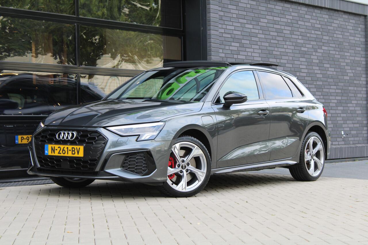 Audi A3 SPORTBACK 45 TFSI e S edition Competition | NAP | BTW | PANO | S-LINE | CARPLAY |